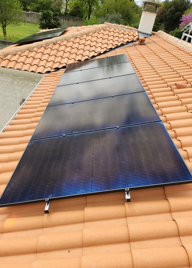 Installation panneaux solaires